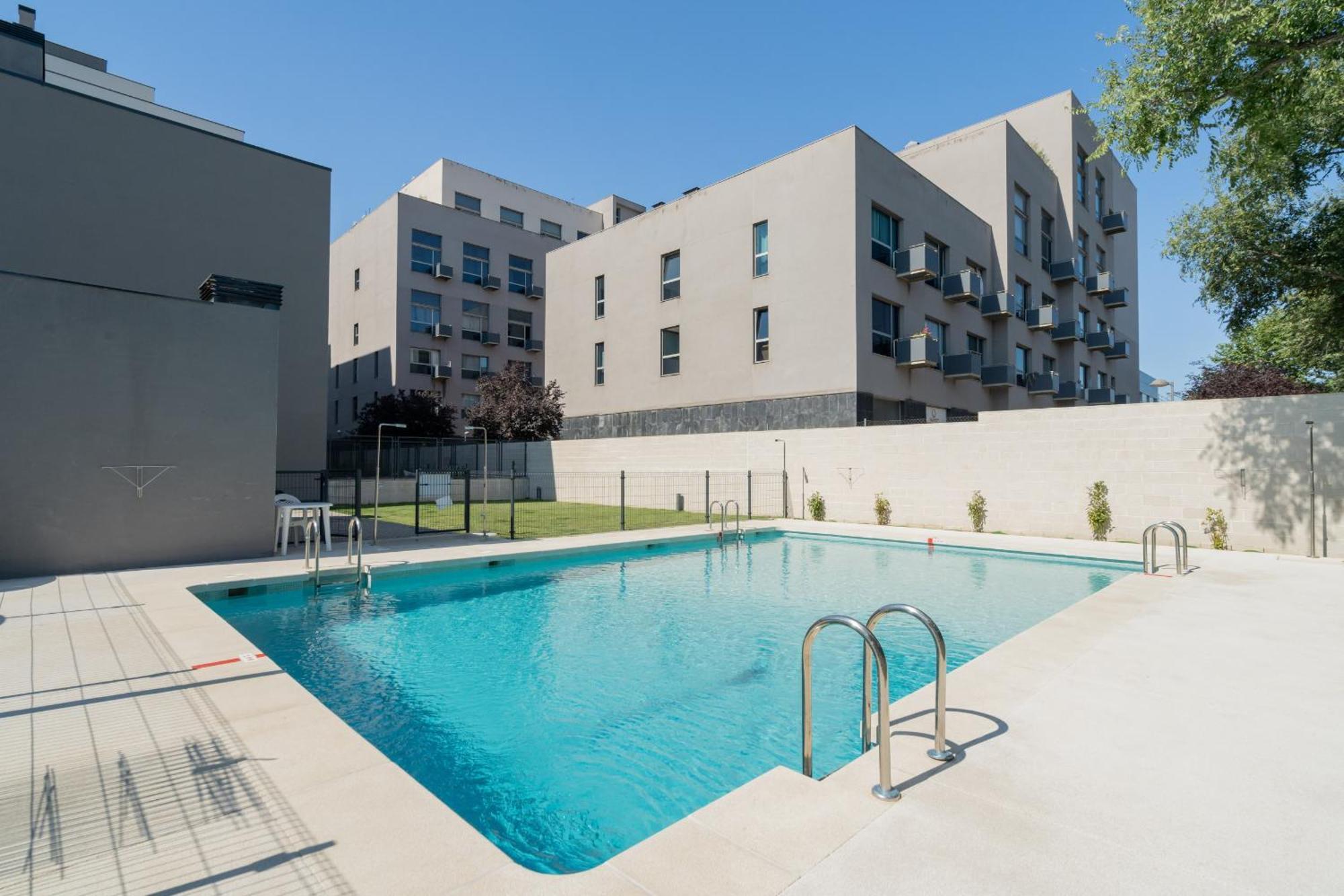 Апартаменты Loft Reformado Industrial Con Garaje Alquiler Temporal Мадрид Экстерьер фото